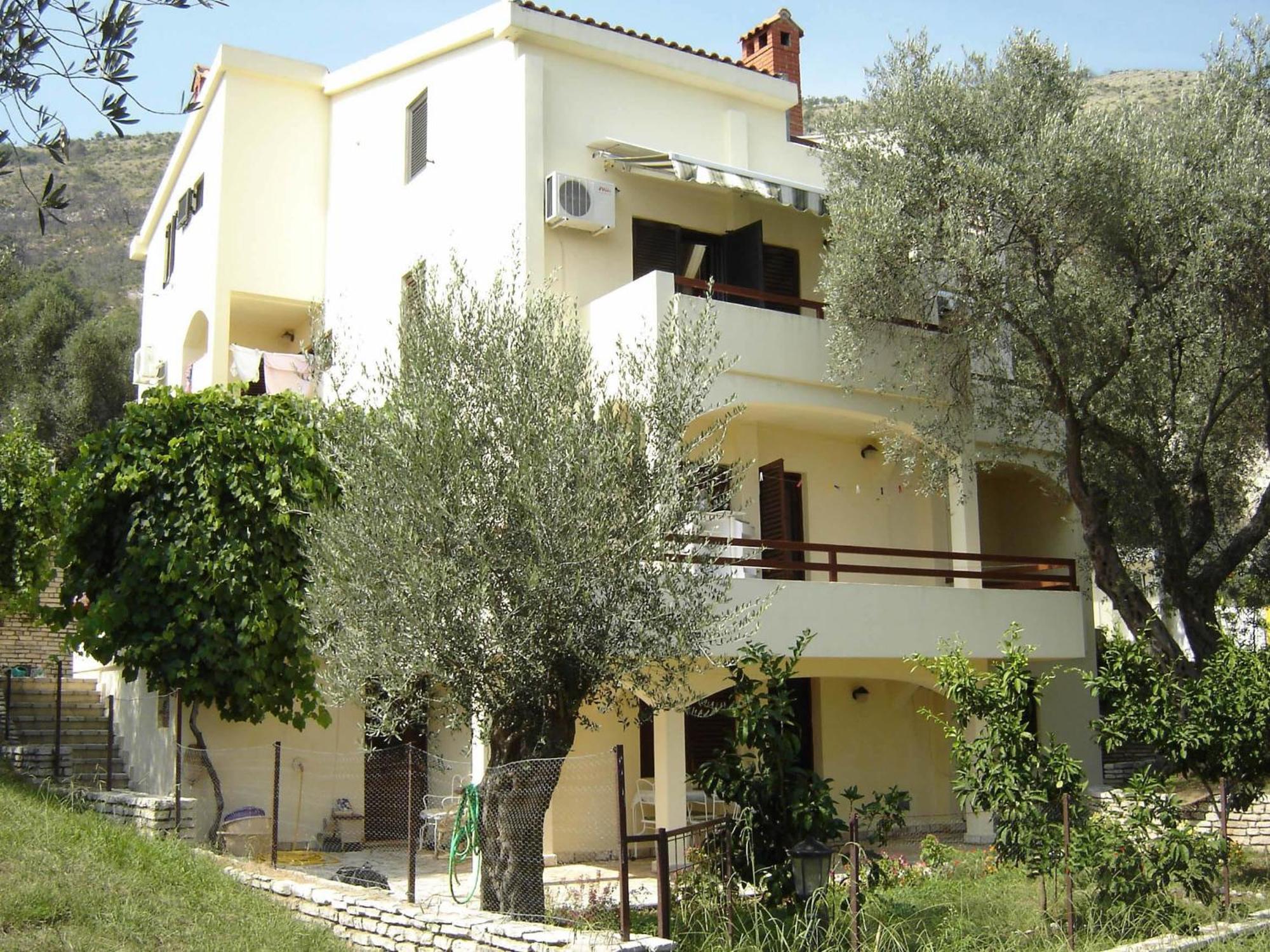 Gregovic Family Apartments Petrovac Exterior foto