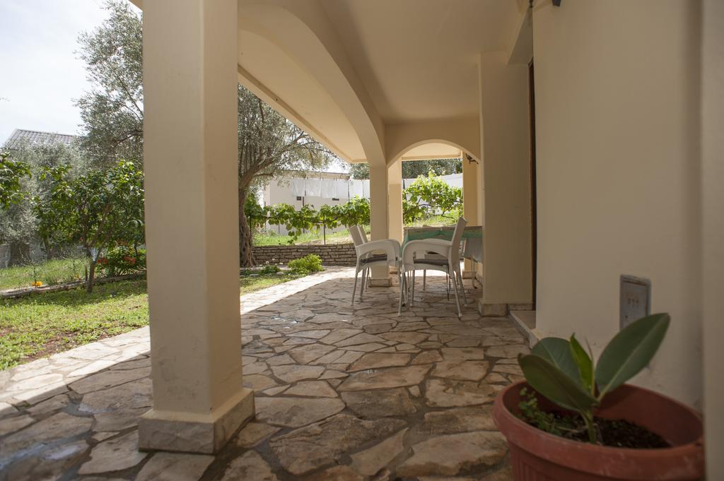 Gregovic Family Apartments Petrovac Exterior foto